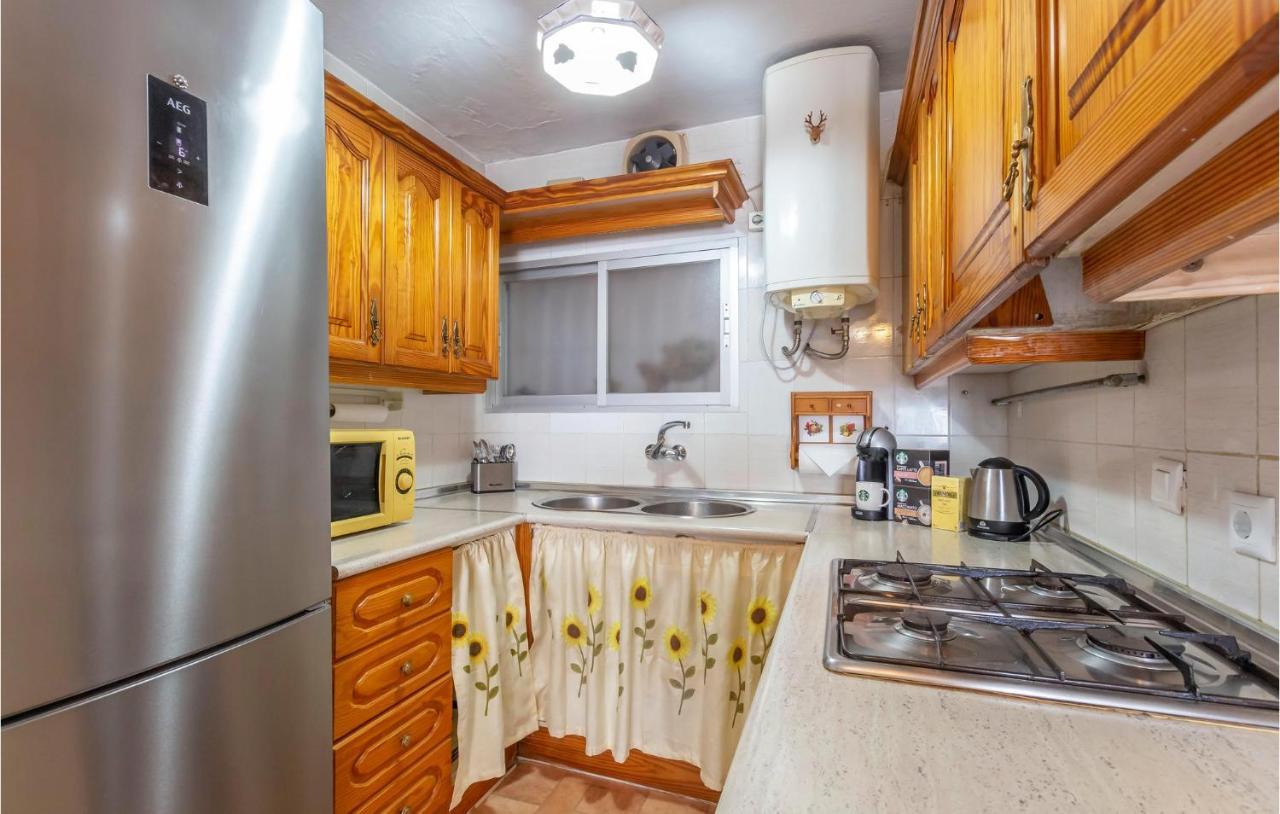 Cozy Apartment In Benalmadena With House Sea View 外观 照片